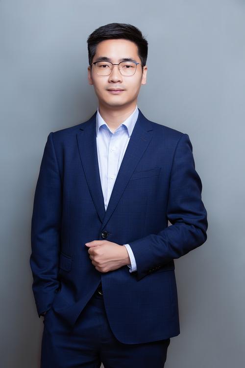 曹贵荣 灯光与音效负责人